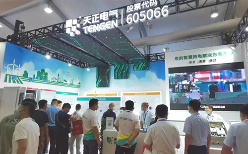 展会直击 | 麻花星空mv麻花星空mv高清完整亮相济南光伏展，助力行业绿色低碳发展